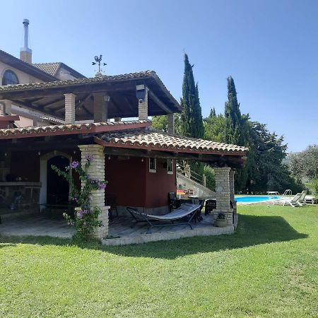 Casalustro Villa Чита' Сант'Анджело Екстериор снимка