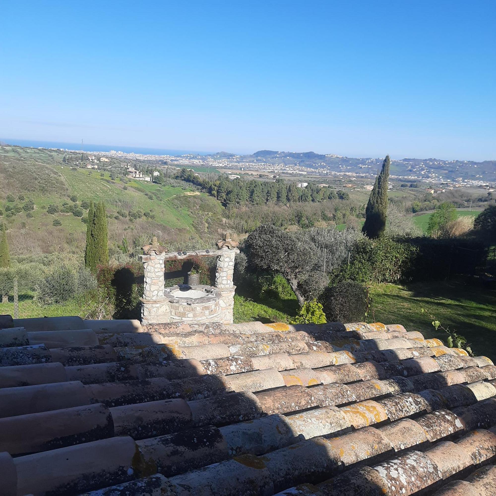 Casalustro Villa Чита' Сант'Анджело Екстериор снимка