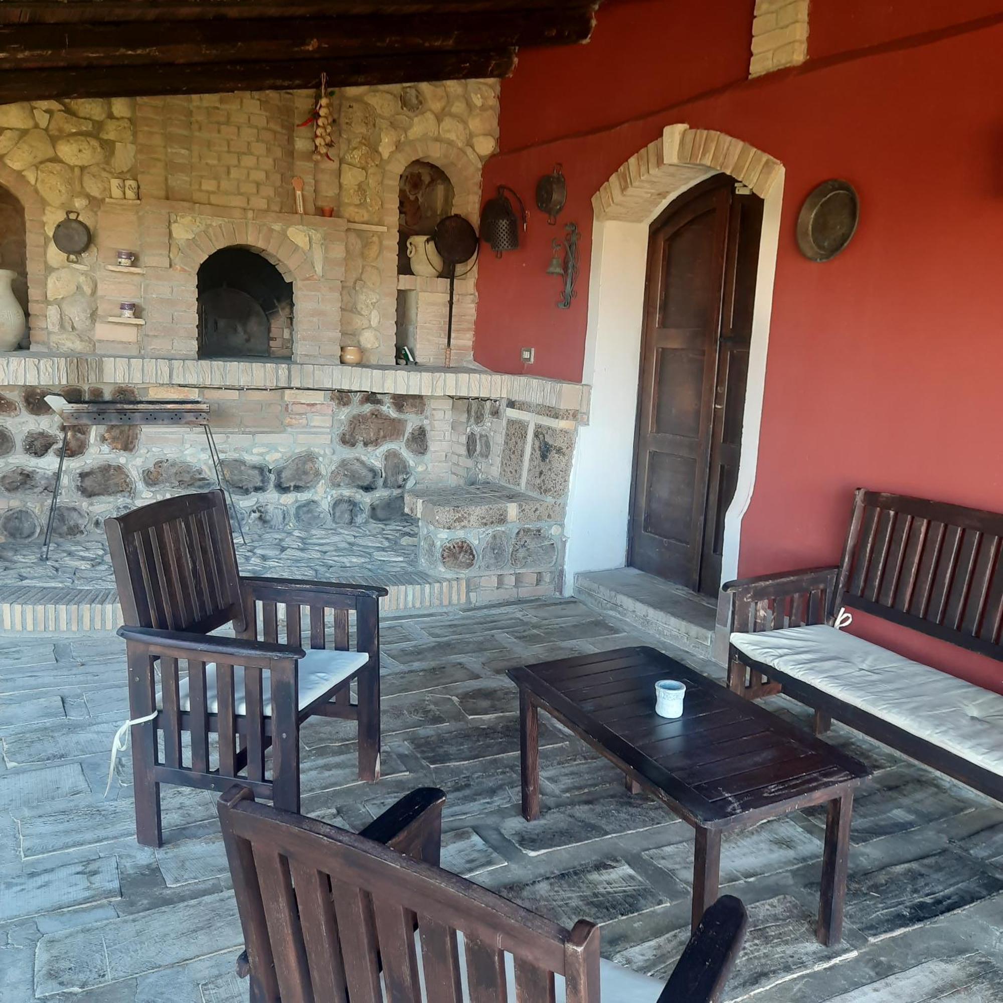 Casalustro Villa Чита' Сант'Анджело Екстериор снимка