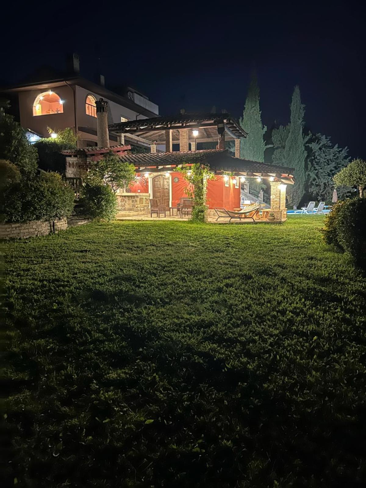 Casalustro Villa Чита' Сант'Анджело Екстериор снимка